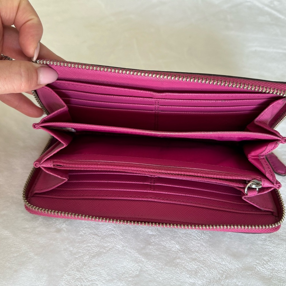 Coach wallet - Picture 2 of 15